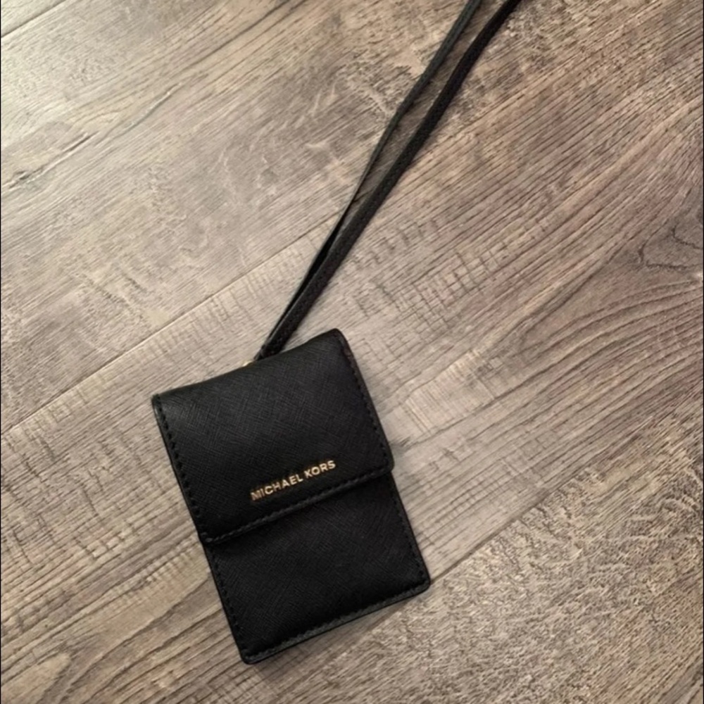 Michael Kors Card Case / lanyard - Black / Gold